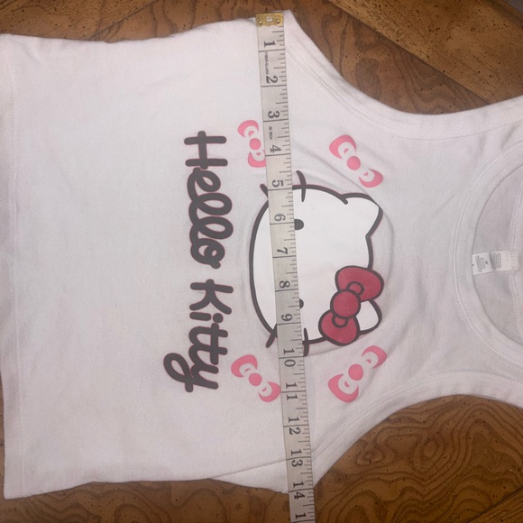 Hello Kitty Tank Top - Picture 4 of 5